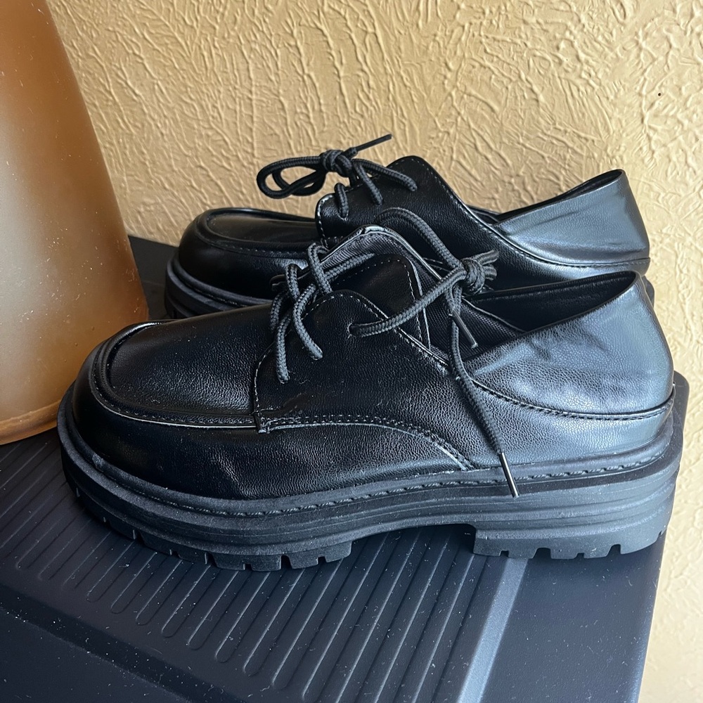 Classic Black Oxford Shoes